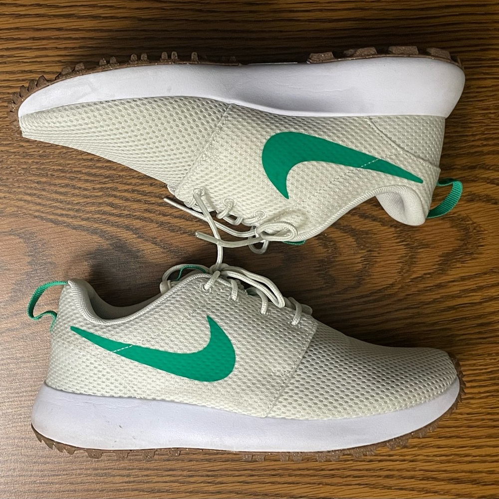 Nike Cream and Green Sneakers